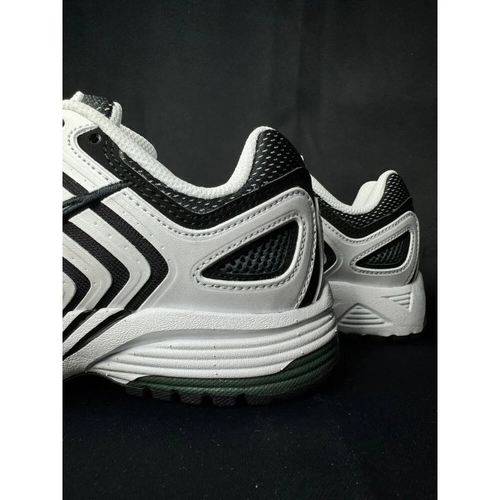 H105- SIZE 6 WOMENS NIKE AIR PEGASUS 2005 WHITE/VINTAGE GREEN-BLACK HQ5718 102 - Picture 8 of 10